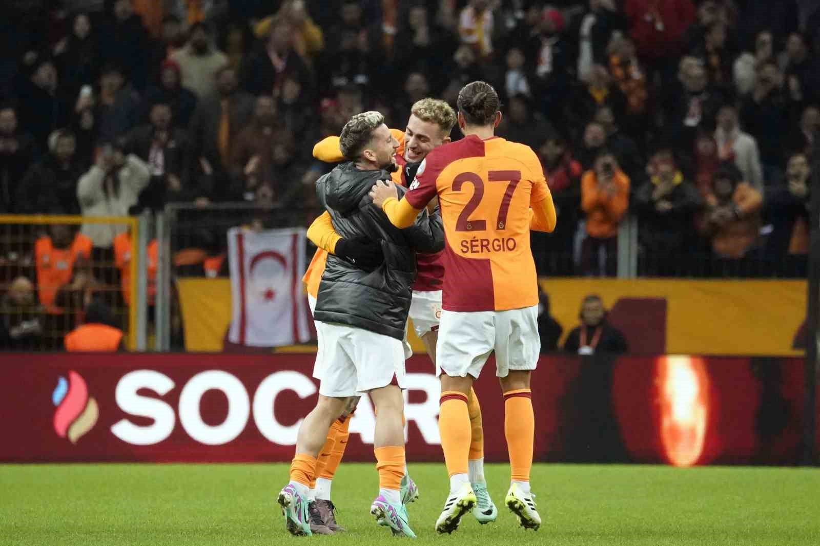 Trendyol S&uuml;per Lig: Galatasaray: 3 - Adana Demirspor: 1 (Ma&ccedil; sonucu)
