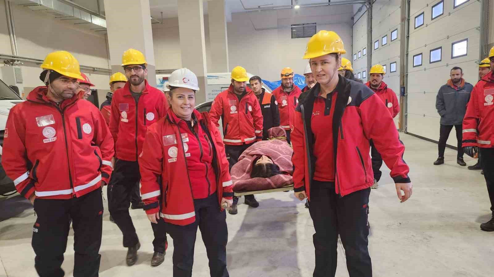 AFAD’tan Kütahya MEB Arama Kurtarma Birimi’ne Akreditasyon Eğitimi