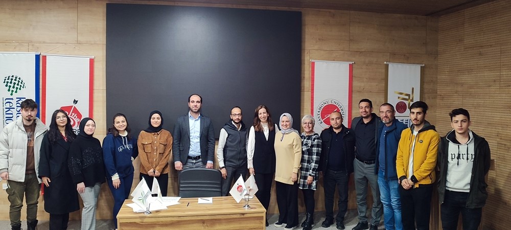 Fikri ve sınai m&uuml;lkiyet hakları bilincini artırmaya y&ouml;nelik patent eğitimleri verildi
