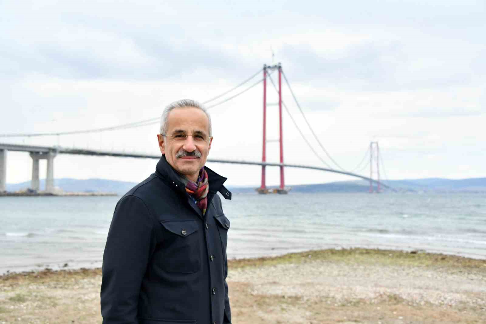 Bakan Uraloğlu: “Dünyada yılın en iyi projesi 1915 Çanakkale Köprüsü oldu”