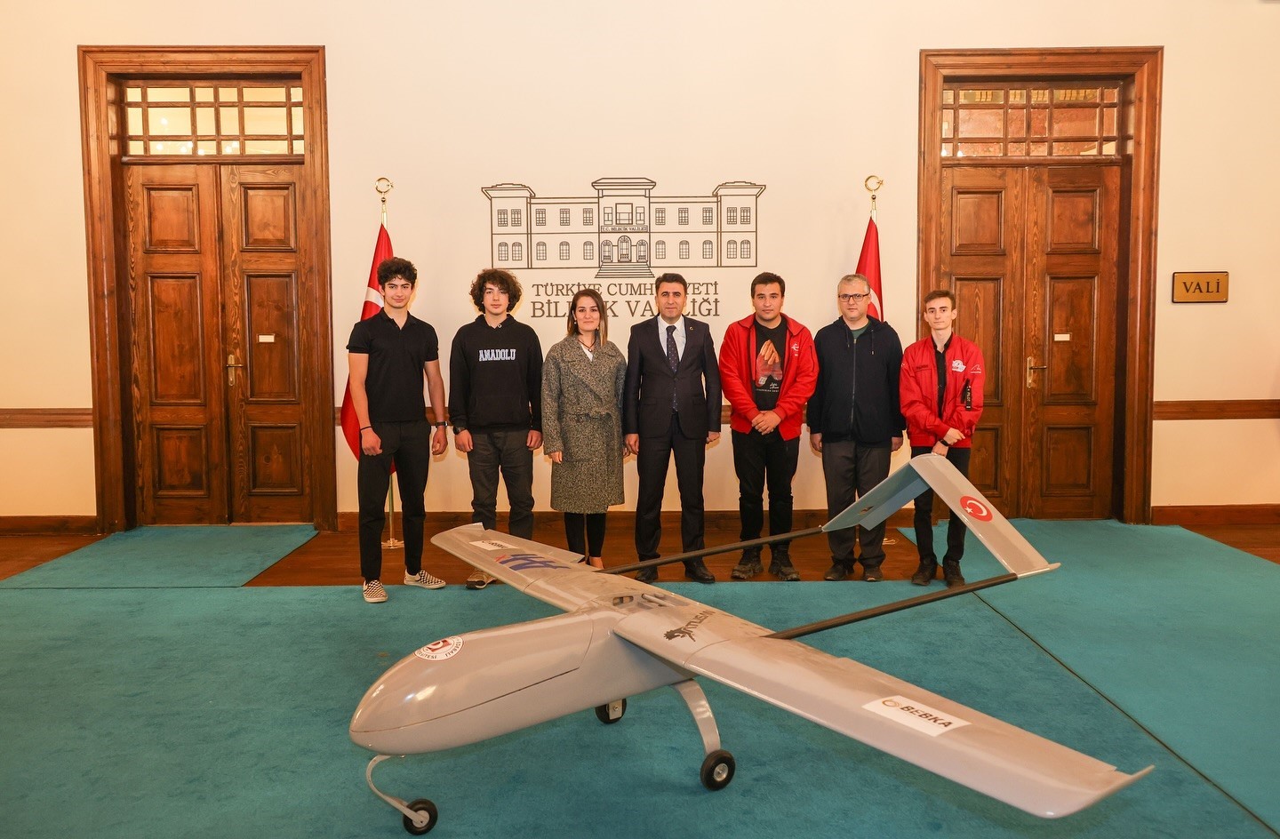 Teknofest’te yer almaya hazırlanan proje Vali Aygöl’e sunuldu