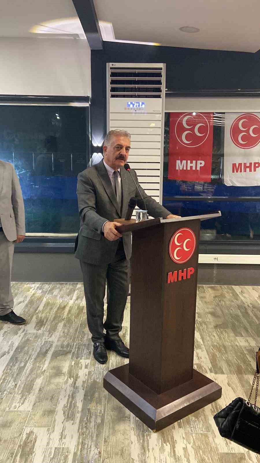 MHP Yıldırım teşkilatı muhtarlar ile bir araya geldi