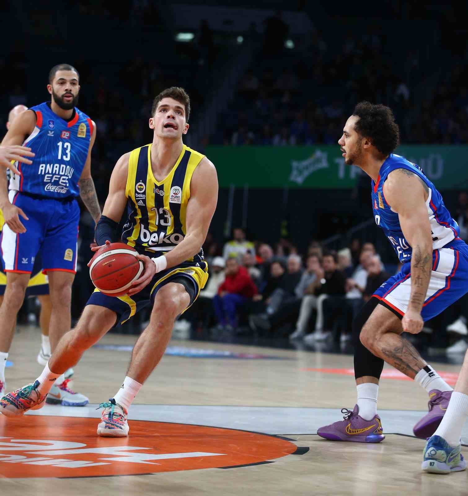 Basketbol S&uuml;per Ligi: A. Efes: 81 - Fenerbah&ccedil;e Beko: 80 