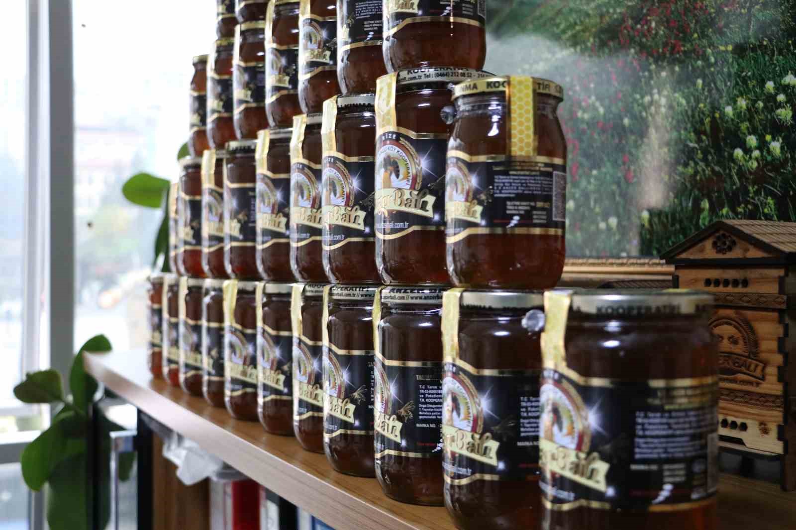 Tahlilden dönen coğrafi işaretli Anzer Balları’nın satışı başladı