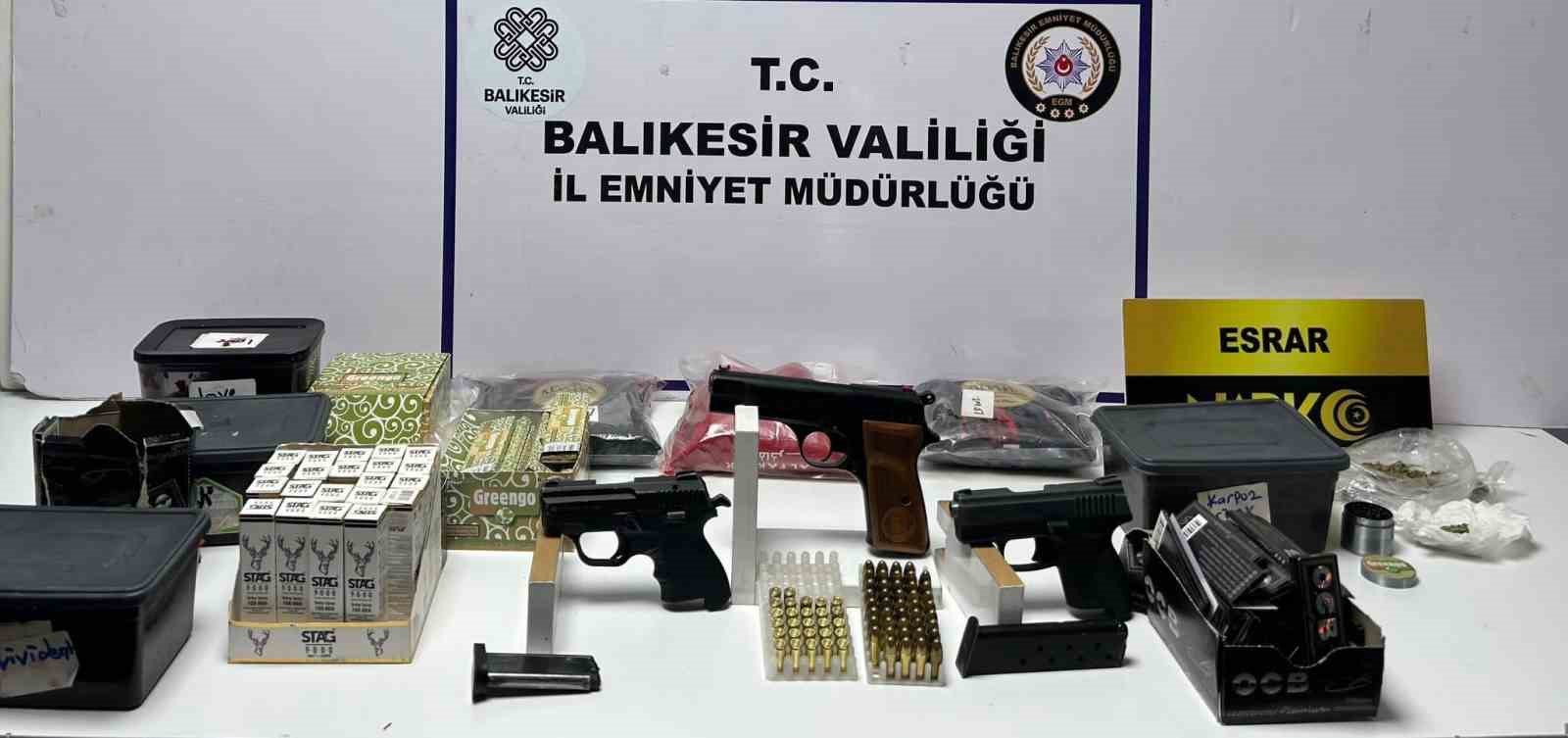 Ayvalık’ta uyuşturucu operasyonu