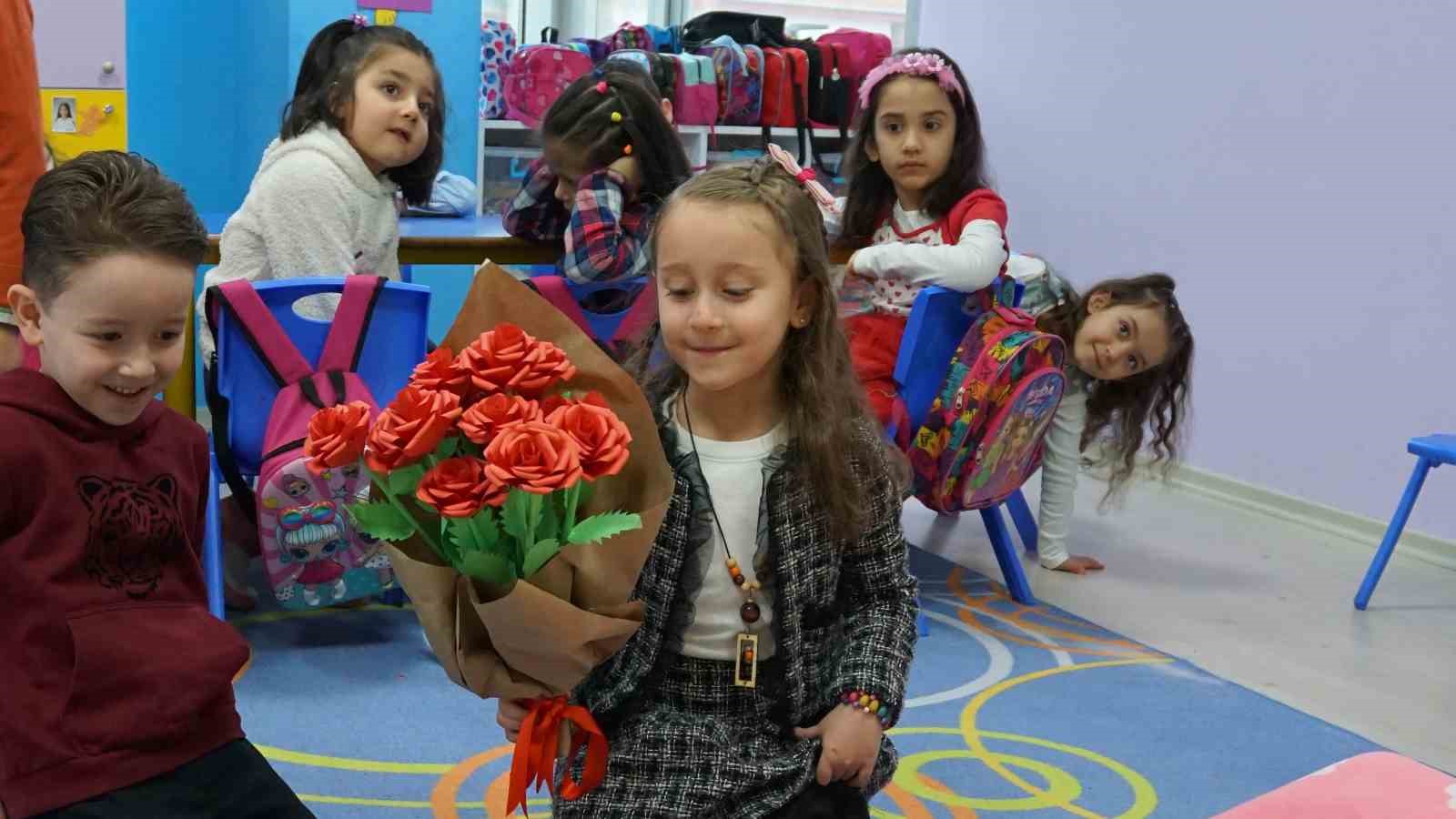 Nezaket Okullarında verilen adabımuaşeret dersleri, MEB müfredatına girdi