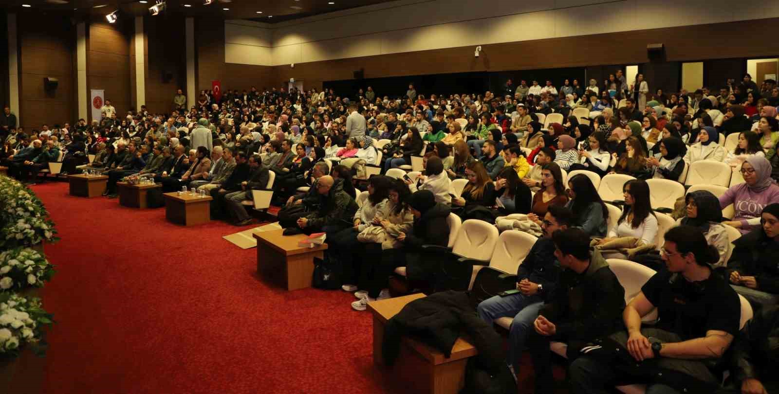 NEVÜ’de “Filistin ve Direniş Edebiyatı” konulu panel düzenlendi