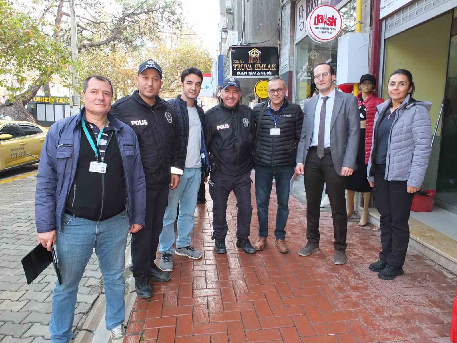 Balıkesir’de kapalı mekanlarda sigara denetimi yapıldı