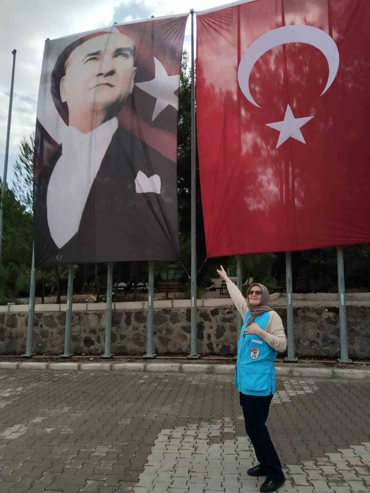 Denizli’nin ilk lisanlı atıcılık hakemi 19 yıldır ulusal müsabakaları yönetiyor