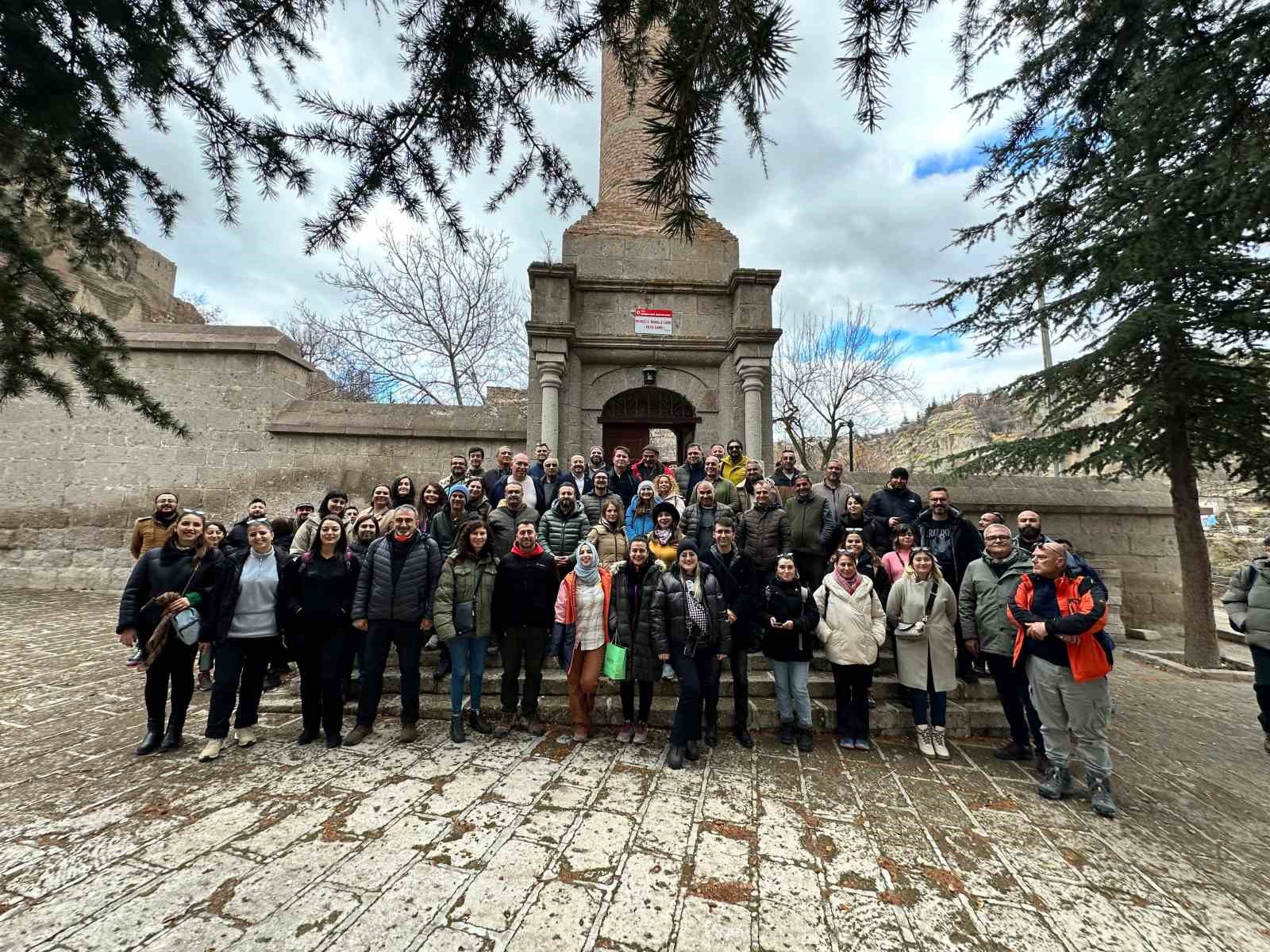 Kapadokya&rsquo;nın turist rehberleri Aksaray&rsquo;da
