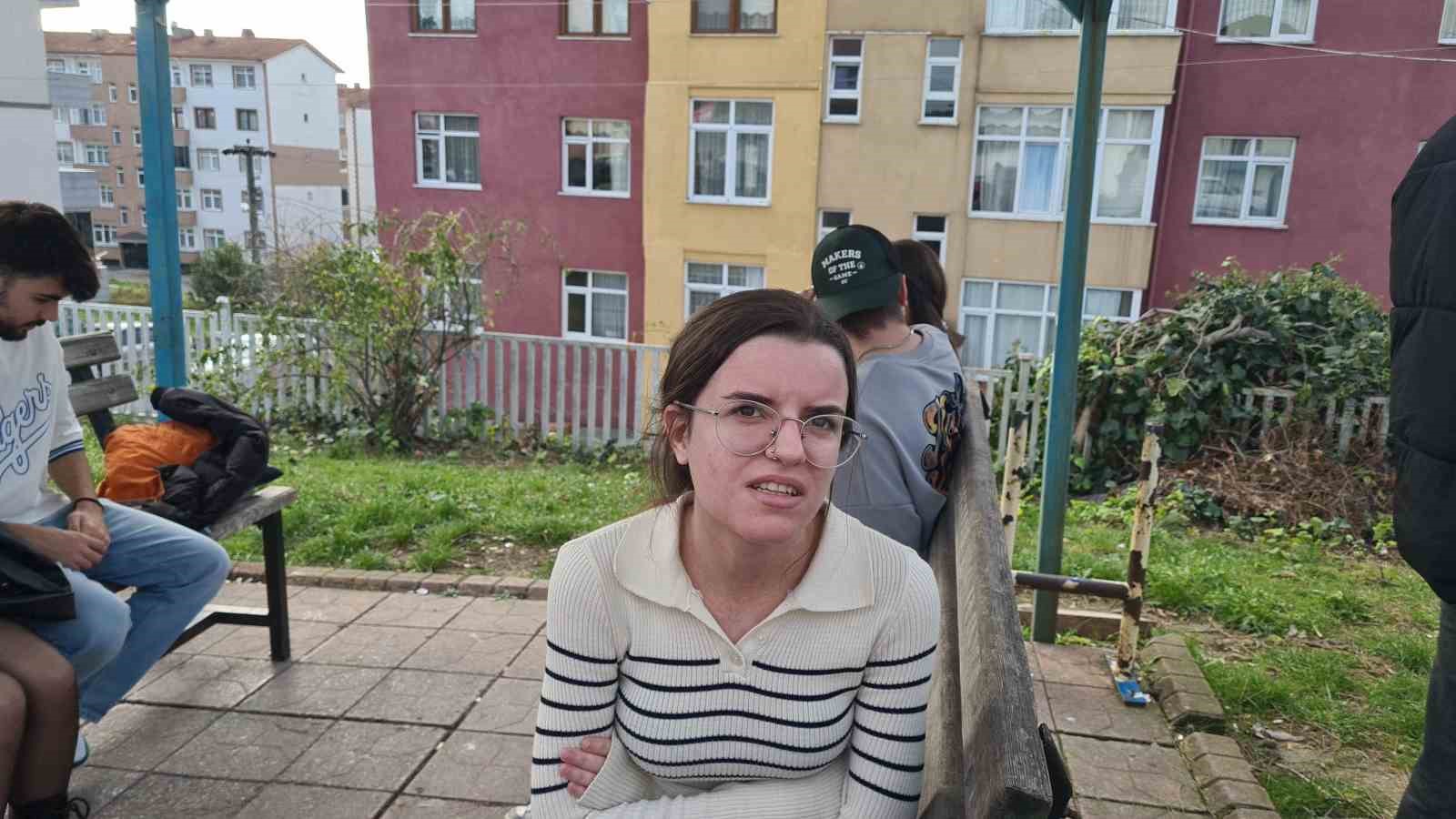 Zonguldak&rsquo;ta 34 &ouml;ğrenci zehirlenme ş&uuml;phesiyle hastaneye başvurdu
