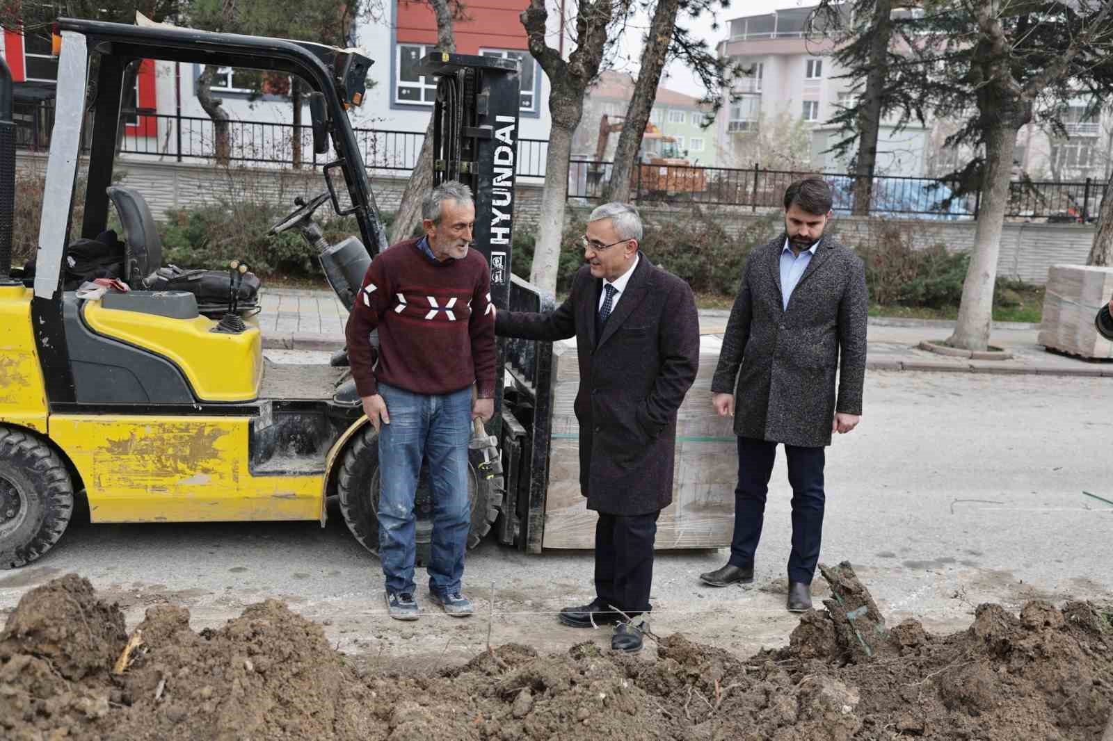 Kütahya’da Abdurrahman Karaa Bulvarı’ndaki çalışmalar devam ediyor