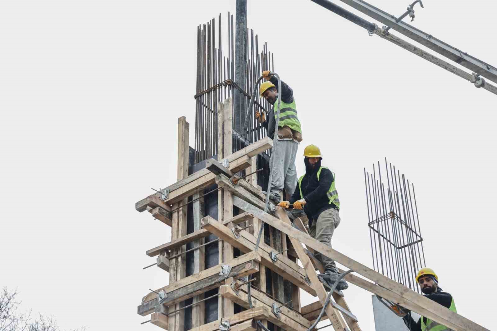 Kütahya’da Kütüphane ve Kültür Merkezi yükselmeye başladı