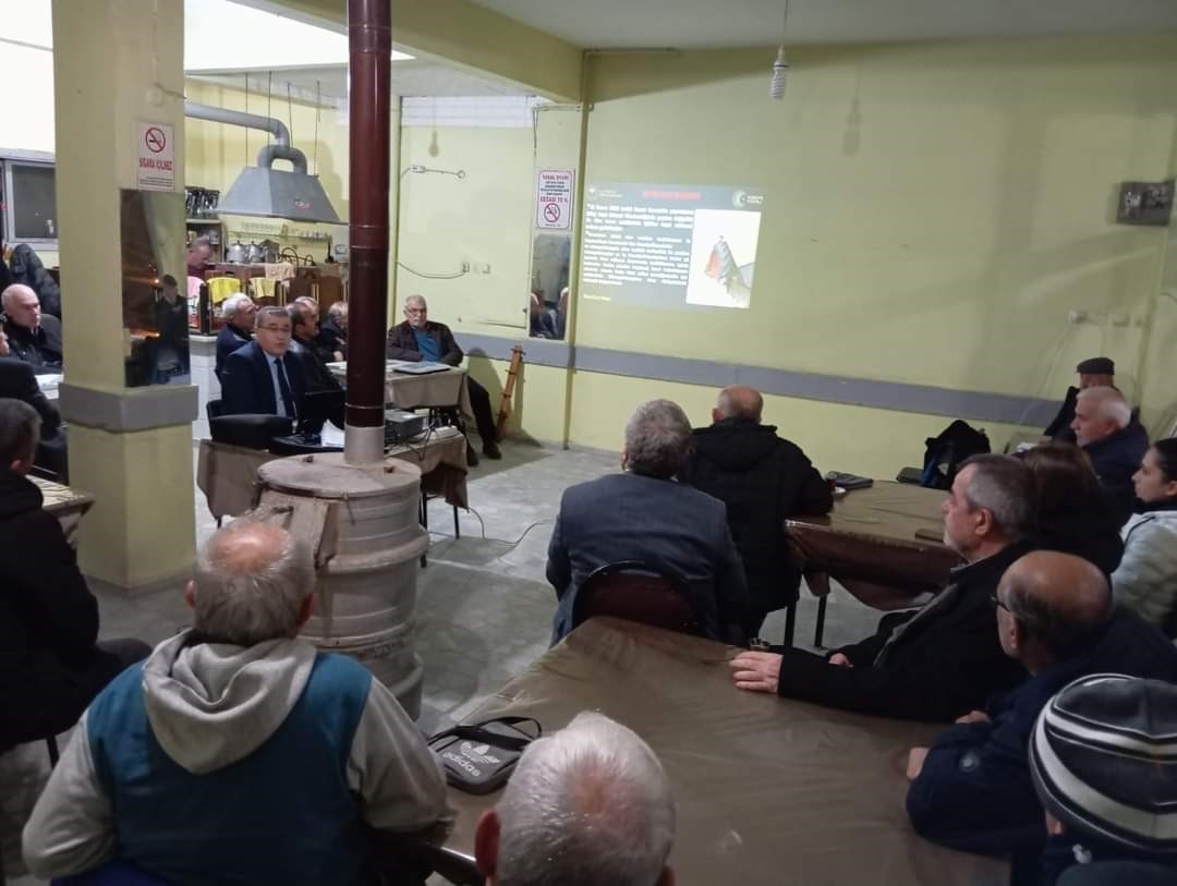 Pehlivank&ouml;y&rsquo;de &ccedil;ift&ccedil;ilere eğitim toplantısı
