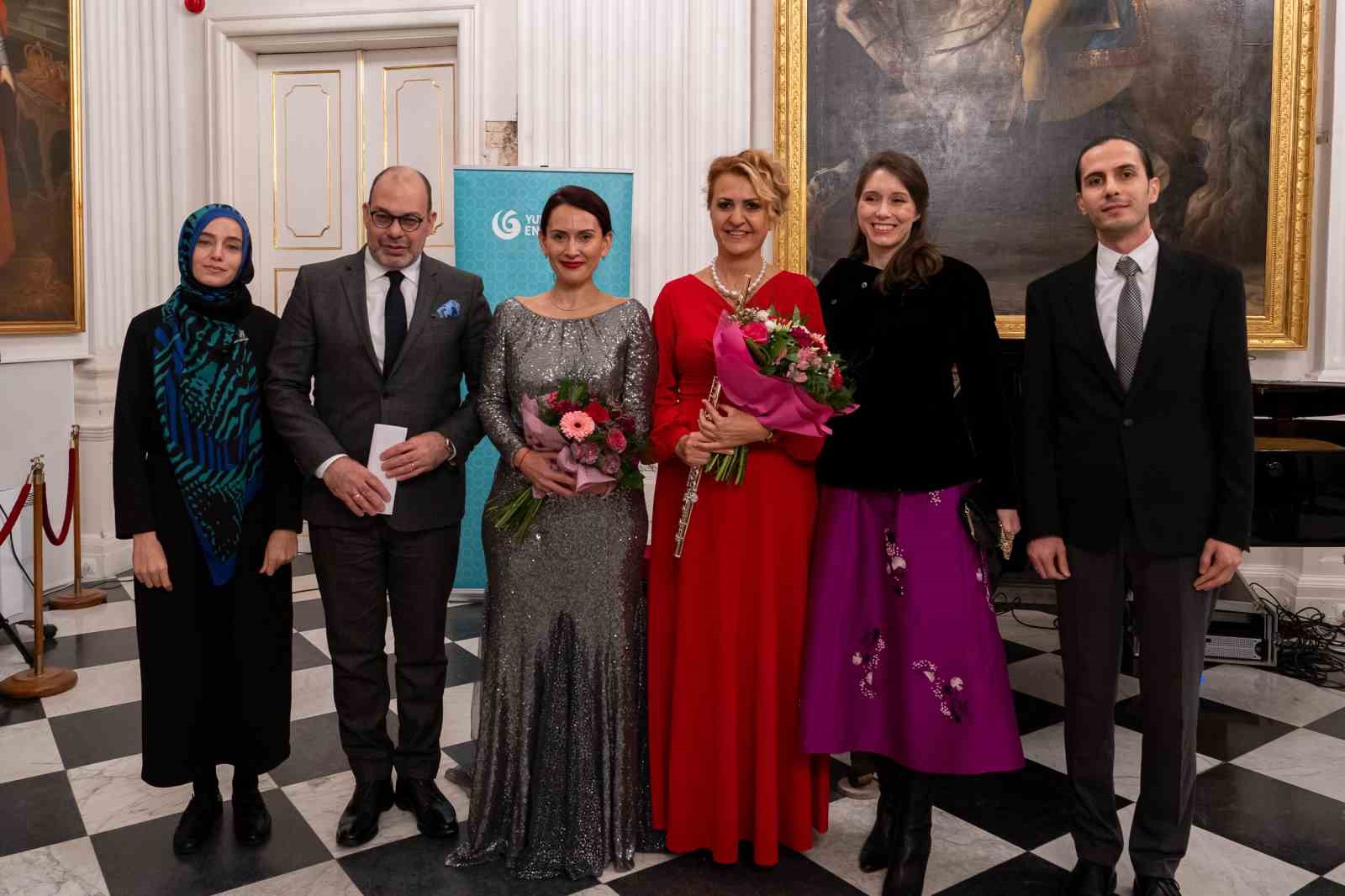 Varşova&rsquo;da Cumhuriyet&rsquo;in ve T&uuml;rkiye-Polonya Dostluk Antlaşması&rsquo;nın 100. Yılı kutlandı
