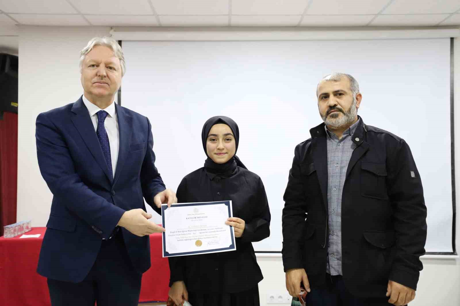 Bing&ouml;l&rsquo;de Kur&rsquo;an-ı Kerim&rsquo;i g&uuml;zel okuma yarışması yapıldı
