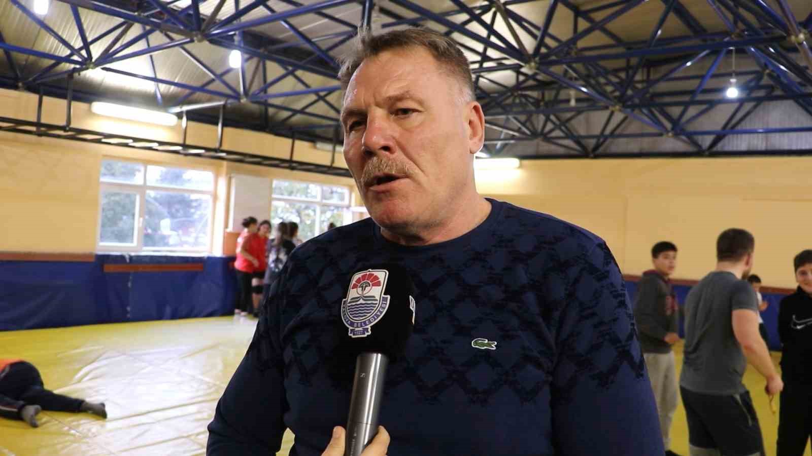 Ali Kayalı: “Olimpiyatlarda en fazla madalya alan güreş branşı Türkiye’yi en iyi şekilde temsil ediyor”