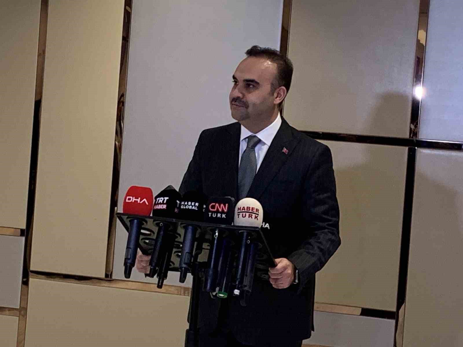 Sanayi ve Teknoloji Bakanı Fatih Kacır, Türkiye’nin ilk uzay yolculuğunun tarihini açıkladı