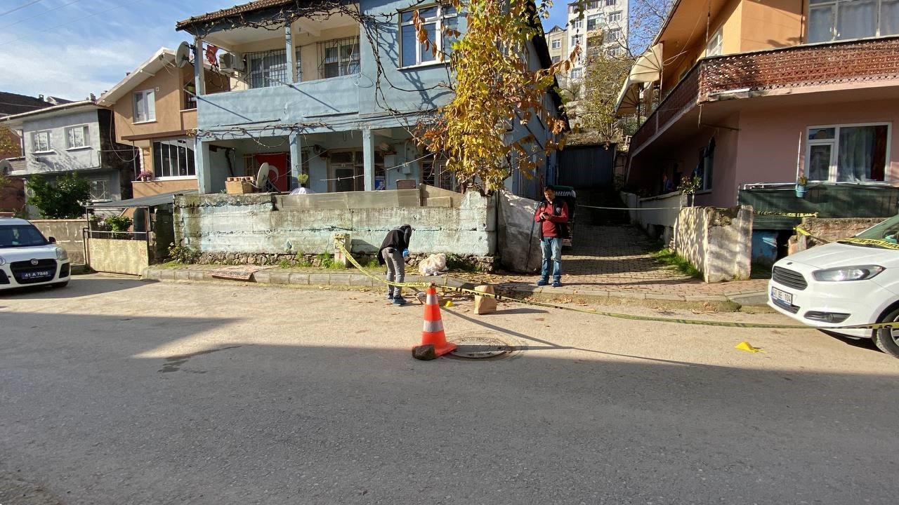 Akrabasını göğsünden bıçaklayarak öldüren zanlı yakalandı