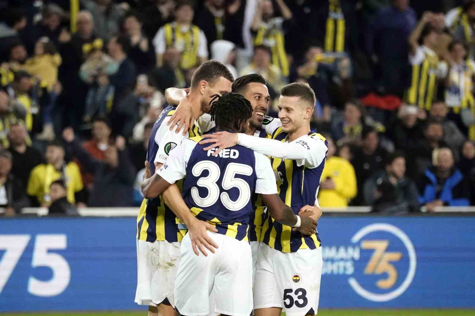 Fenerbahçe, UEFA Avrupa Konferans Ligi’nde son 16 turuna yükseldi
