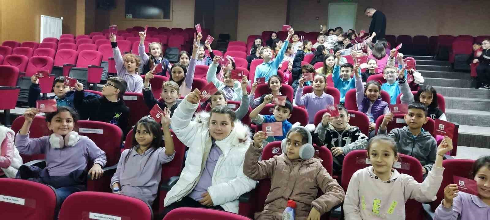 Hisarcık’ta ilk ve ortaokul öğrencilerine 112 Acil Çağrı Merkezi tanıtıldı
