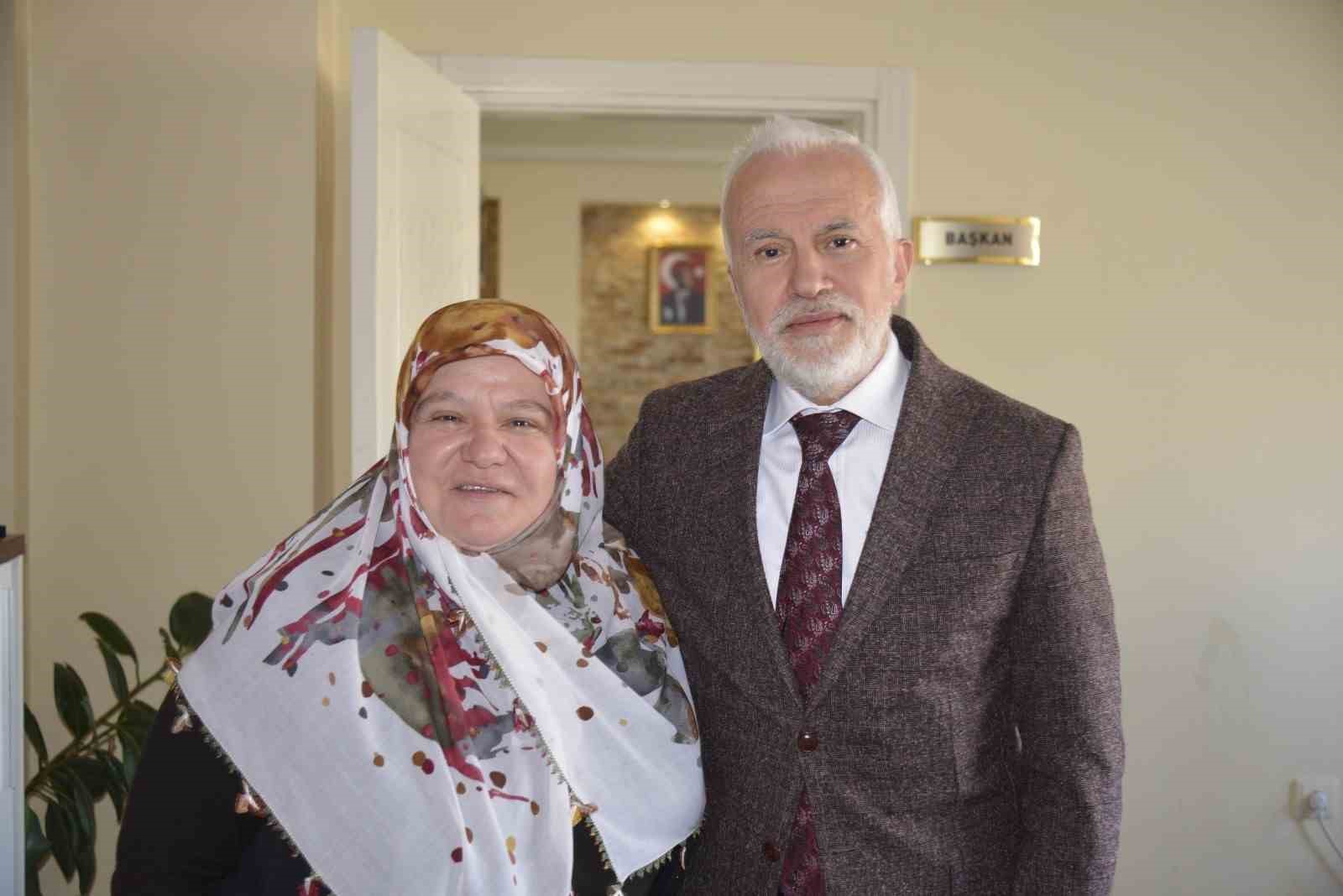 İl Sağlık M&uuml;d&uuml;r&uuml; Dr. Yaşar Bildirici il&ccedil;e gezilerine devam ediyor
