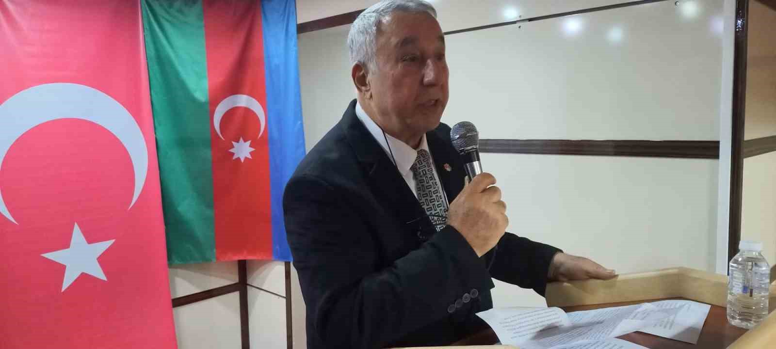 Haydar Aliyev vefatının 20. yılında törenle anıldı
