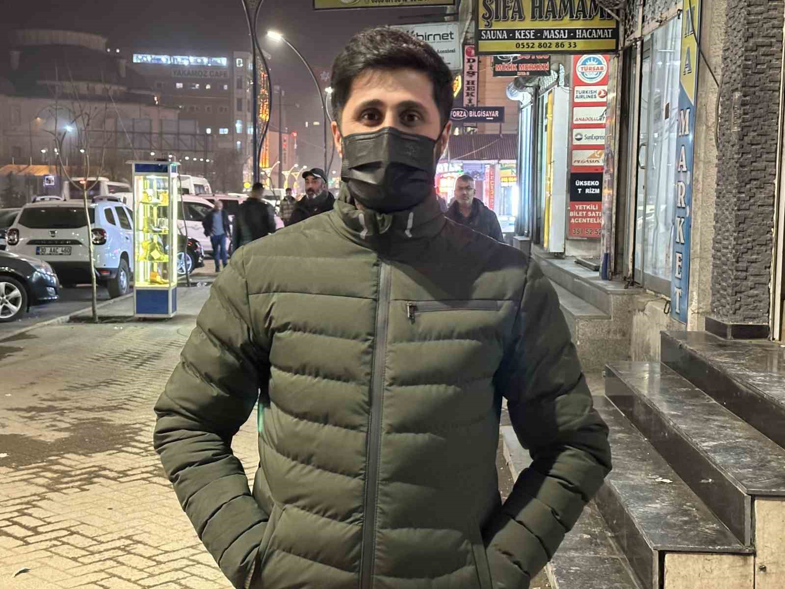 Doğal gazın verilmediği Yüksekova’da hava kirliliği