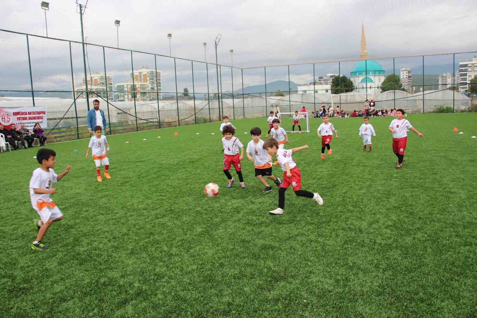 Anaokulları arasında futbol turnuvası