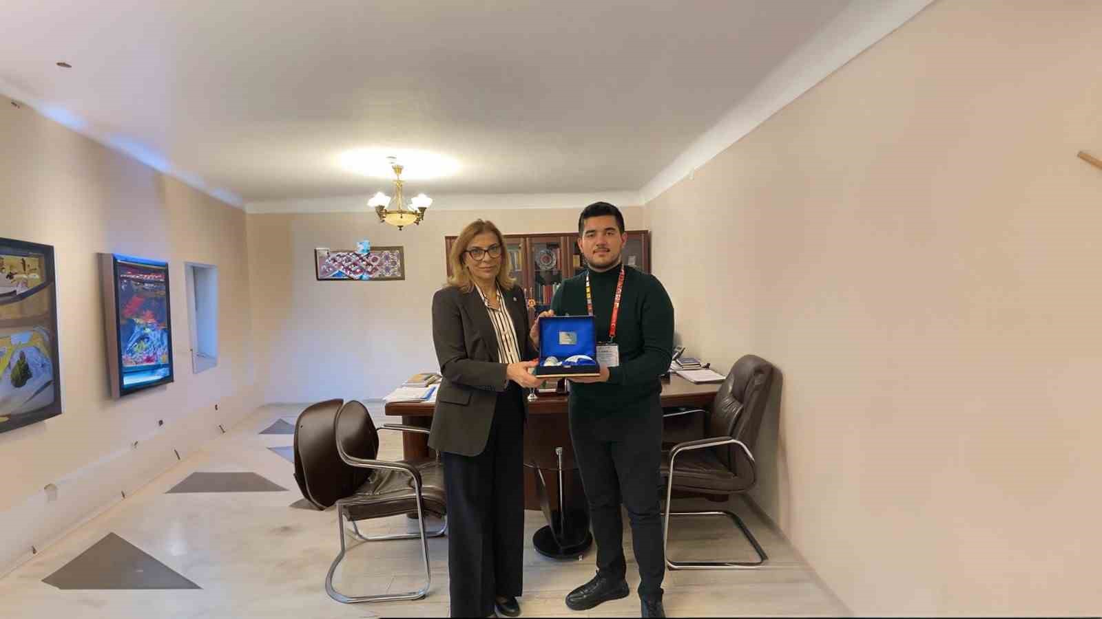 Bakü’de gıda sektörünün gözdesi “Auqafaba” anlatıldı