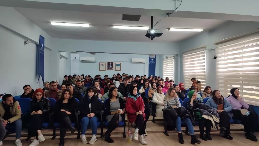 Pisikolog Uran “Yasak ve kurallarla gençleri koruyamayız”