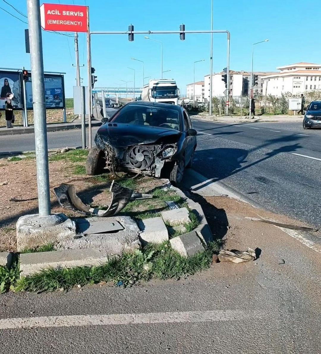 Mardin&rsquo;de trafik kazası: 2 yaralı
