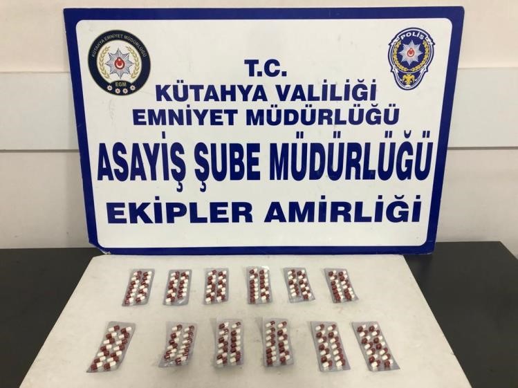 Kütahya’da bir haftada uyuşturucu operasyonlarında yakalanan 42 şahıstan 5’i tutuklandı