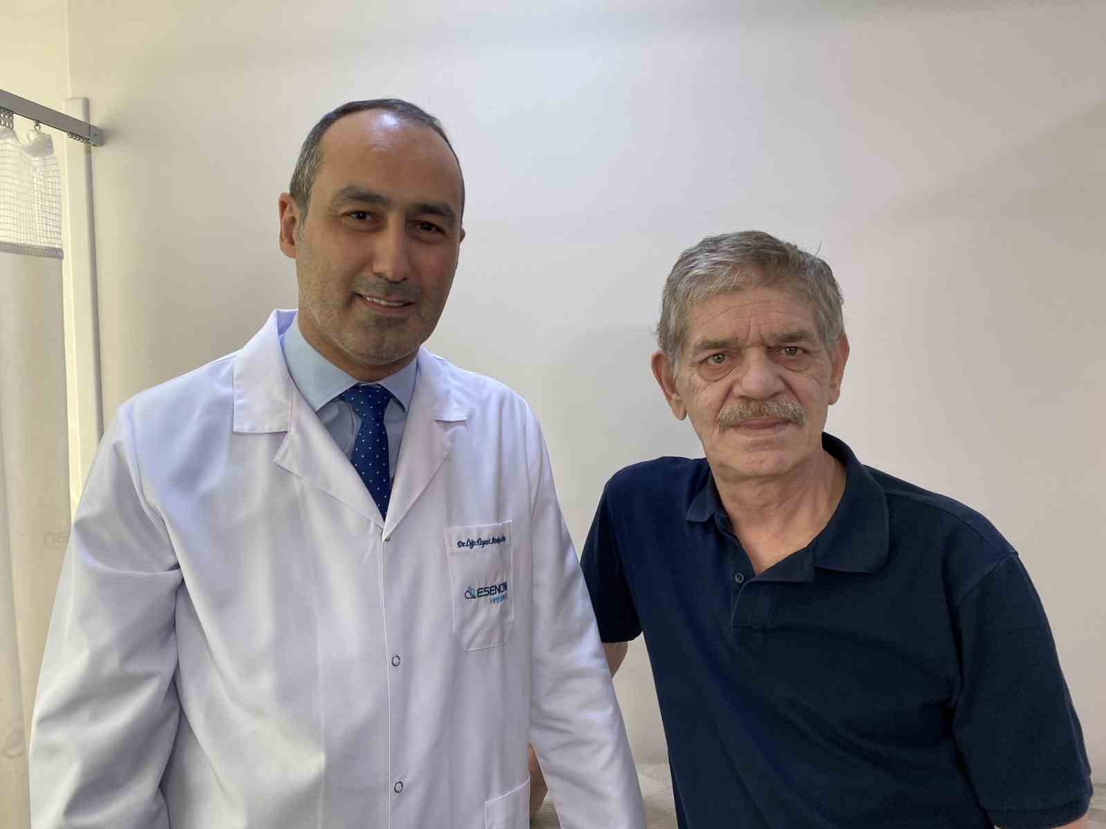 Ayağındaki yara parmağından etti: "Tek parmakla kurtarınca bayram ettim"
