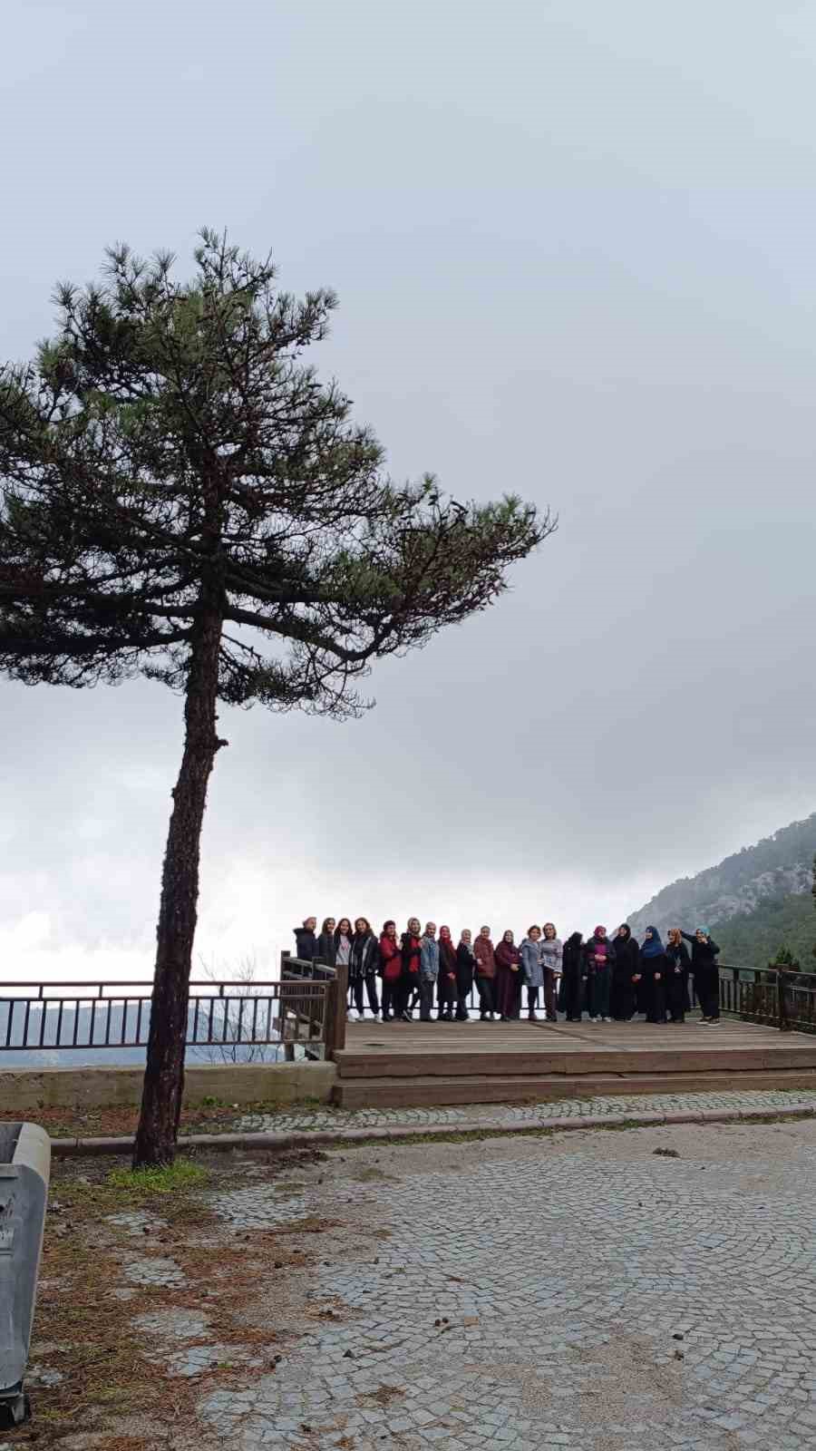 Spil Dağı Mili Parkı, TDED kadın komisyon üyelerine tanıtıldı
