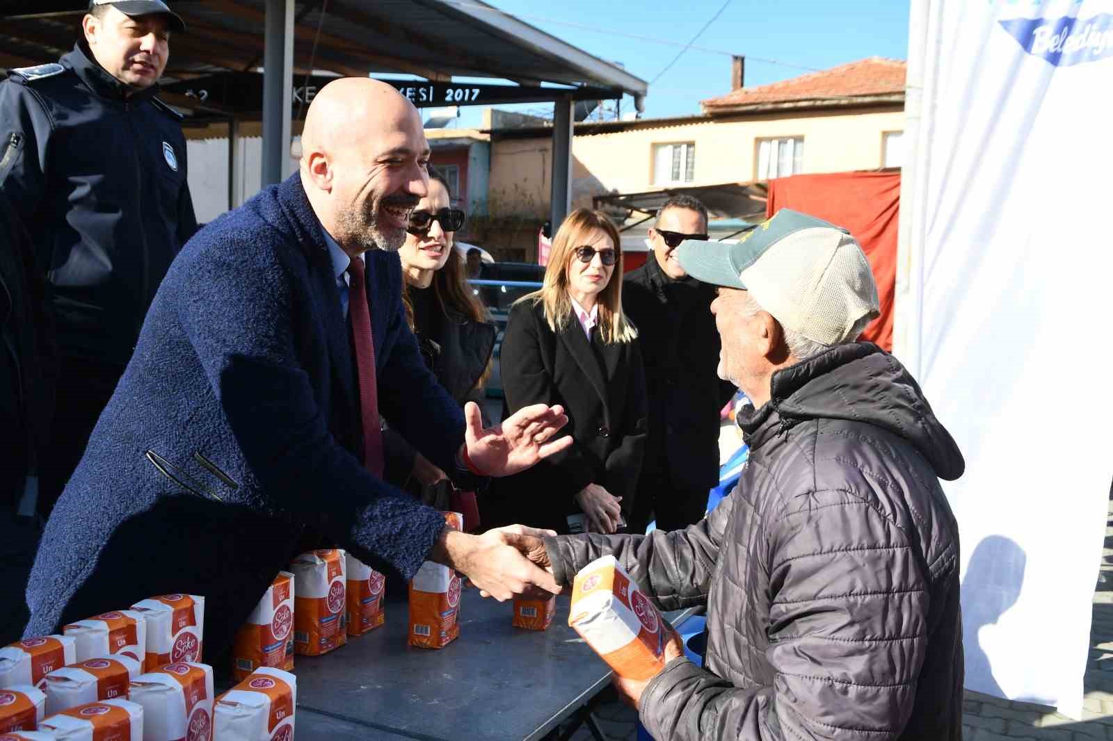 Söke Belediyesi’nden geri dönüşüme destekte bulunan vatandaşlara hediye
