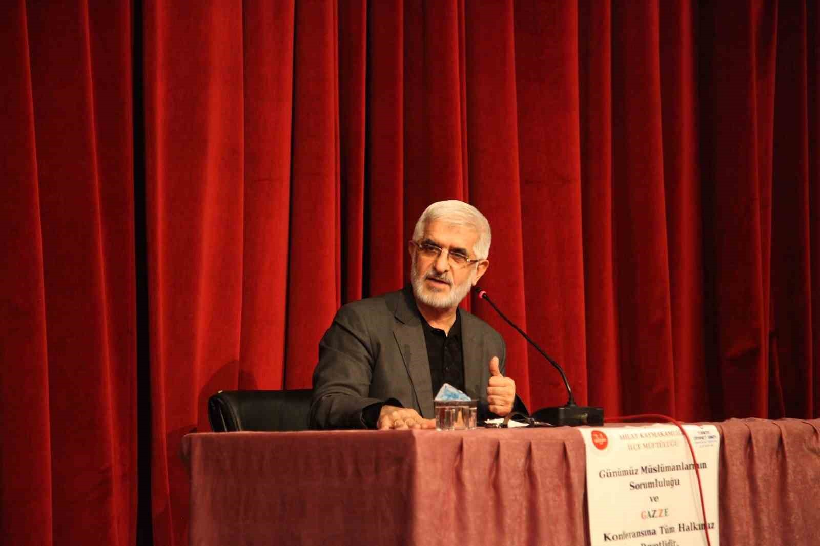 Ahlat’ta ‘Günümüz Müslümanlarının Sorumluluğu ve Gazze’ konulu konferans