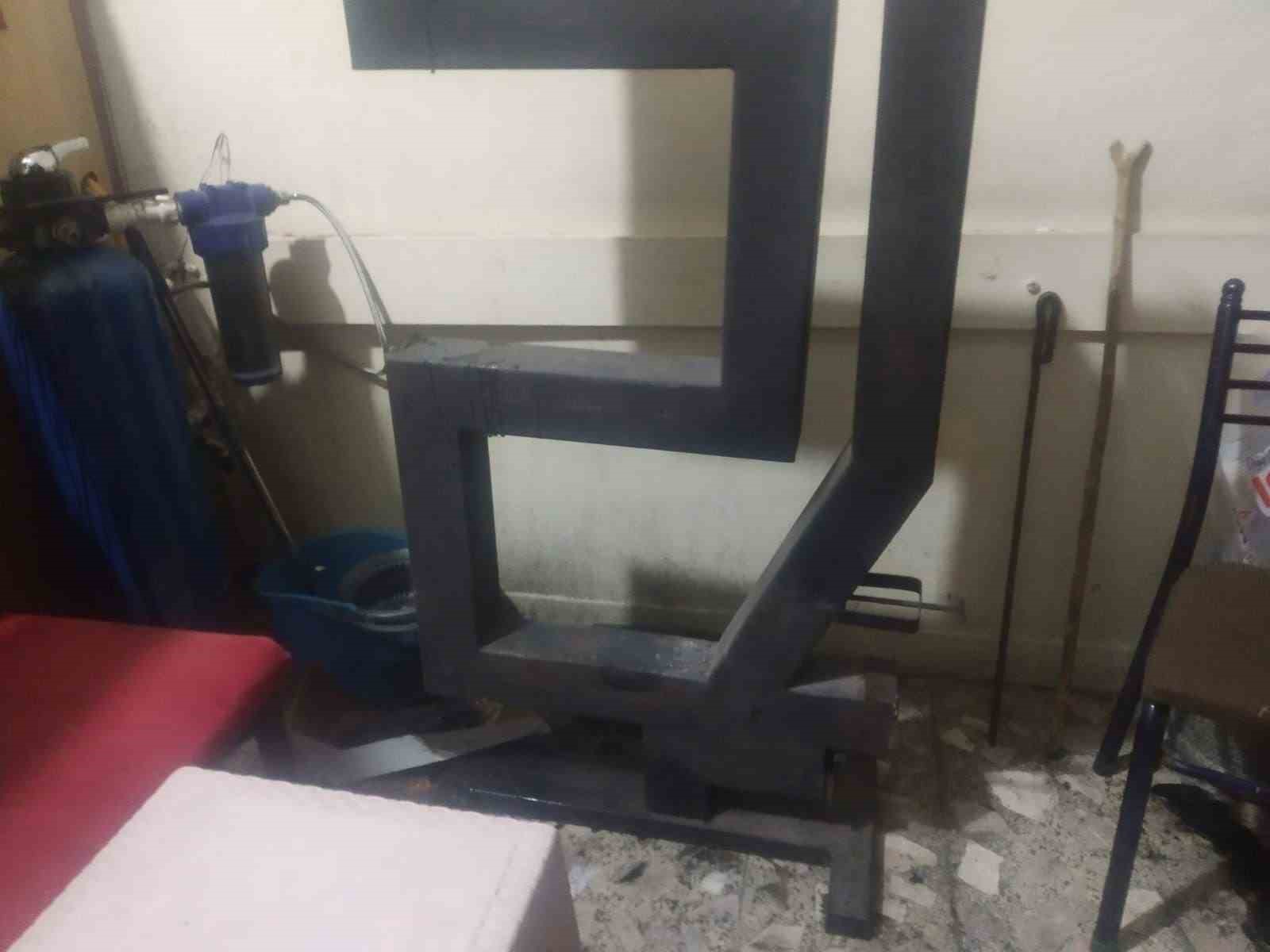 Devrek’te sobadan çıkan yangın paniğe neden oldu