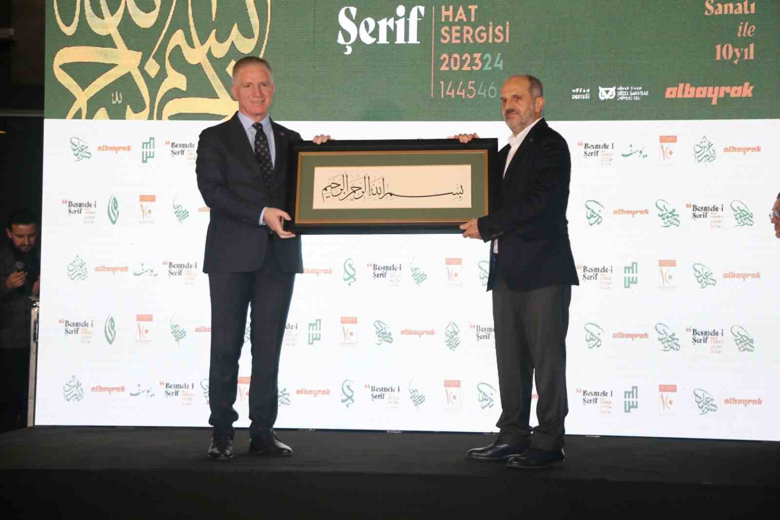 10. Hat Eserleri Sergisi “Besmele-i Şerif” temasıyla açıldı