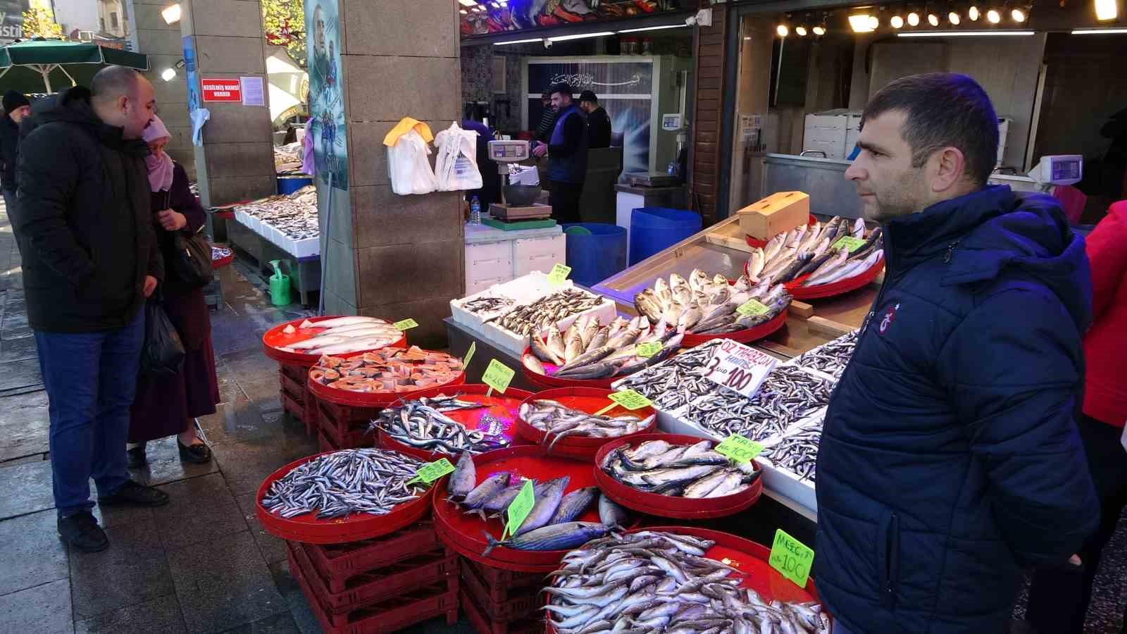 Karadeniz&rsquo;de son 25 yılın en bereketli g&uuml;n&uuml;
