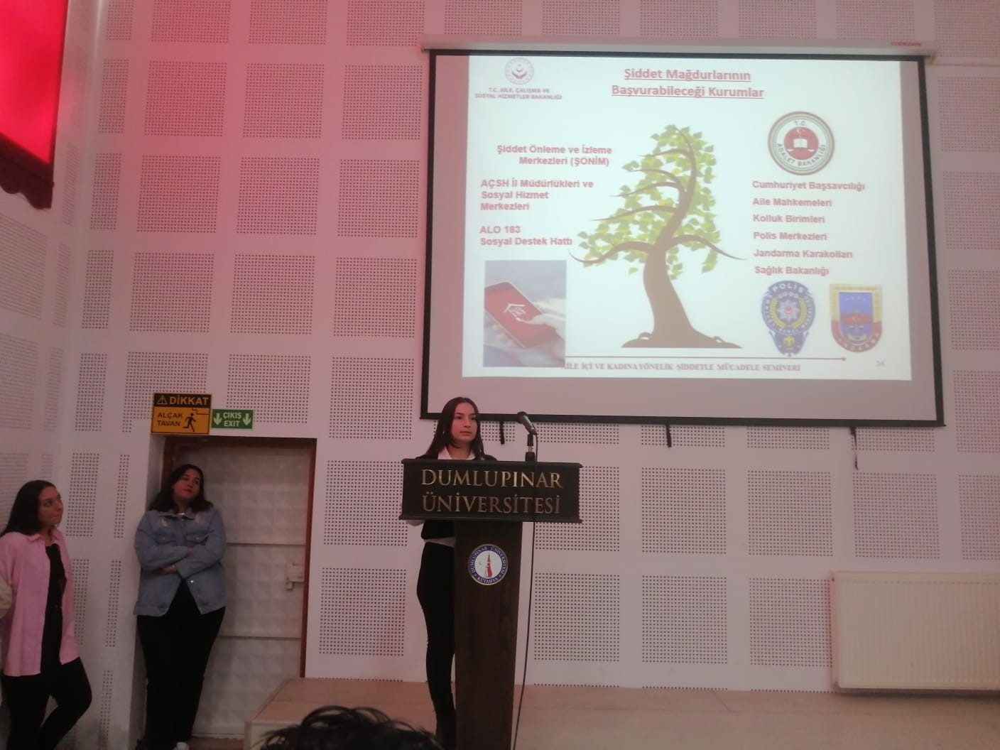 Emet MYO&rsquo;da &rsquo;&rsquo;Kadına Y&ouml;nelik Şiddetle M&uuml;cadele G&uuml;n&uuml;&rsquo;&rsquo; konulu konferans
