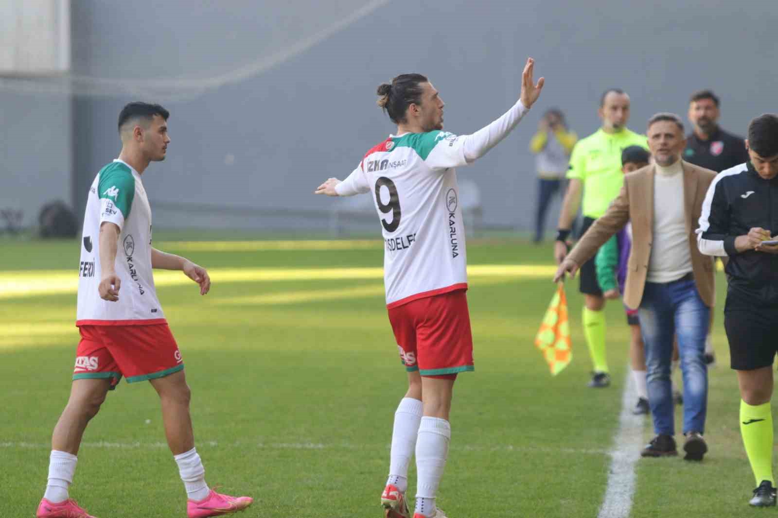 TFF 3. Lig: Karşıyaka: 3 - Sapanca Gençlik: 2
