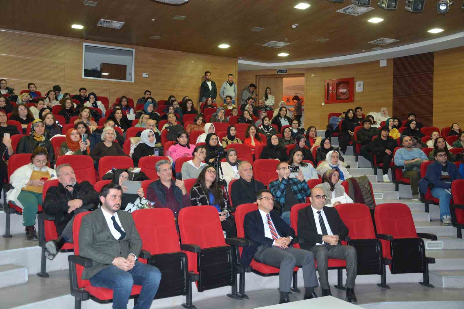 Kastamonu Üniversitesi’nde “Sanat Buluşmaları-2” etkinliği büyük beğeni topladı
