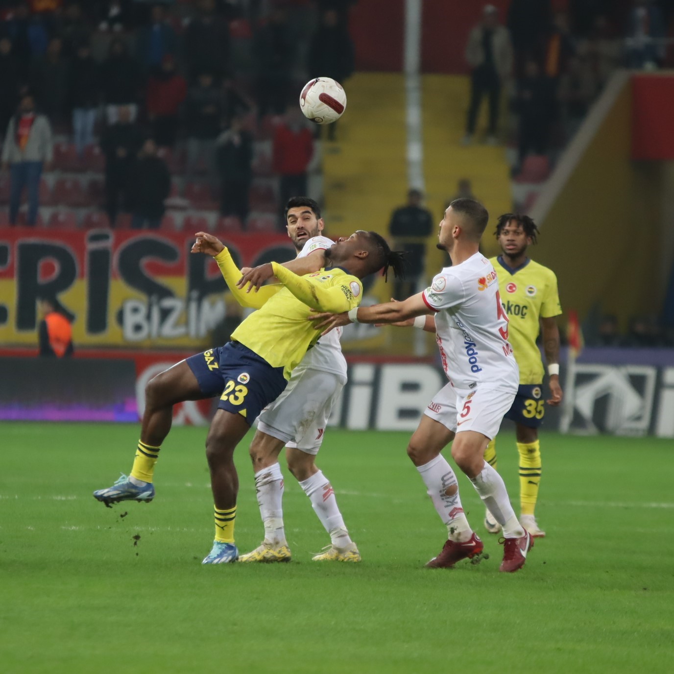 Trendyol Süper Lig: Kayserispor: 3 - Fenerbahçe: 4 (Maç sonucu)
