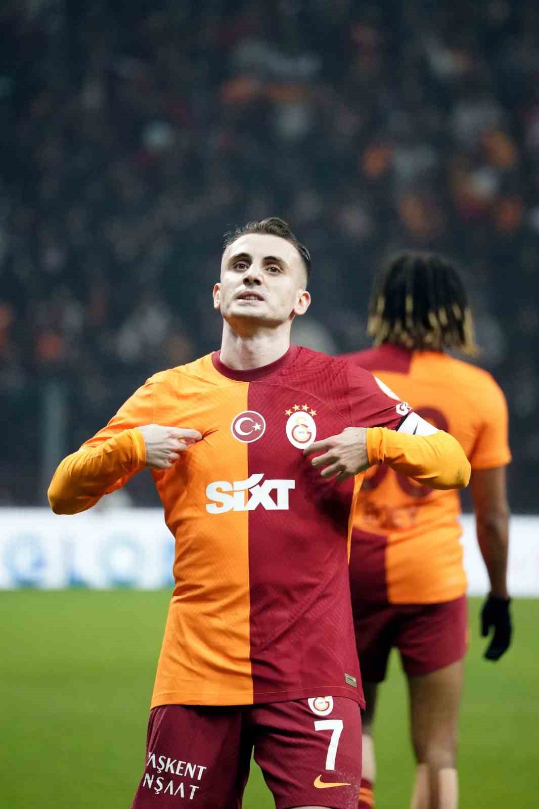 Trendyol Süper Lig: Galatasaray: 1 - Fatih Karagümrük: 0 (İlk yarı)
