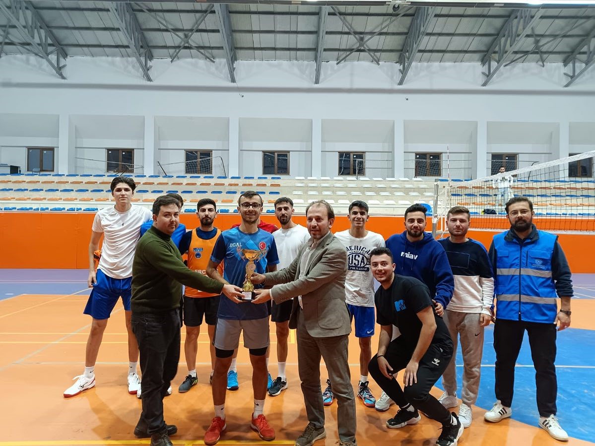 Yurtlar Arası Voleybol Turnuvası’nın Şampiyonu Belli Oldu
