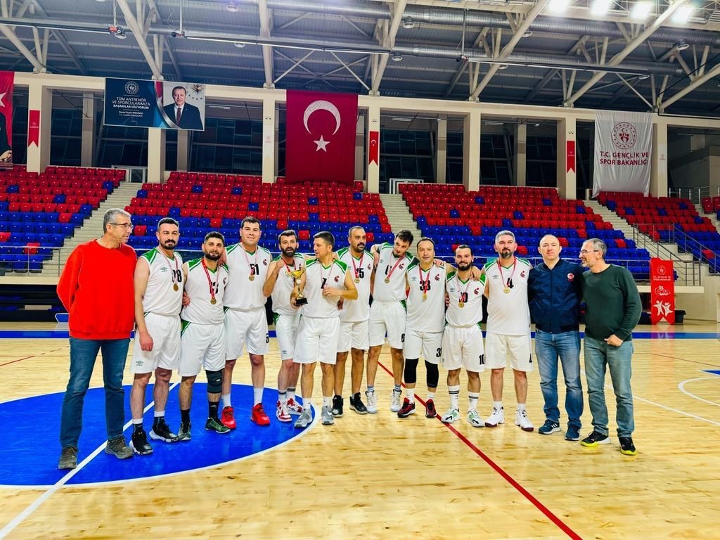 Veteran Basketbol Turnuvası Sona Erdi
