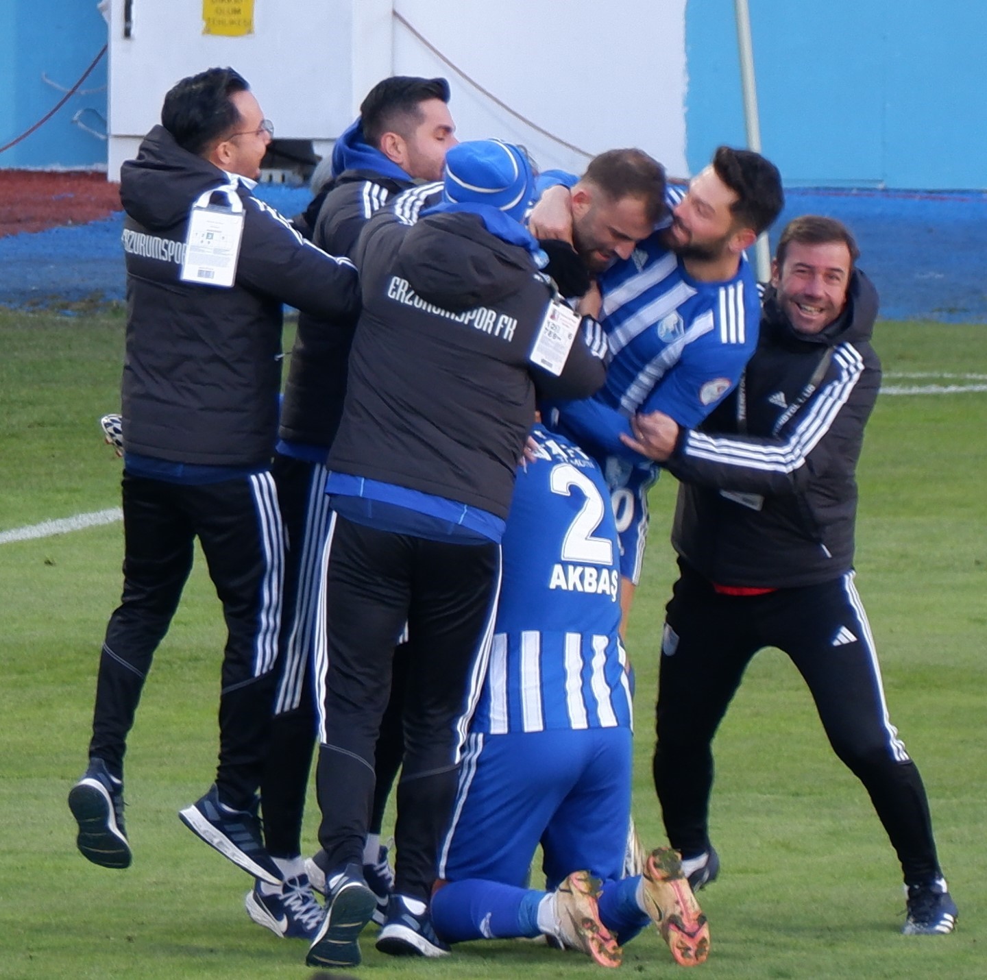 Vali Çiftçi’nin Erzurumspor sevinci
