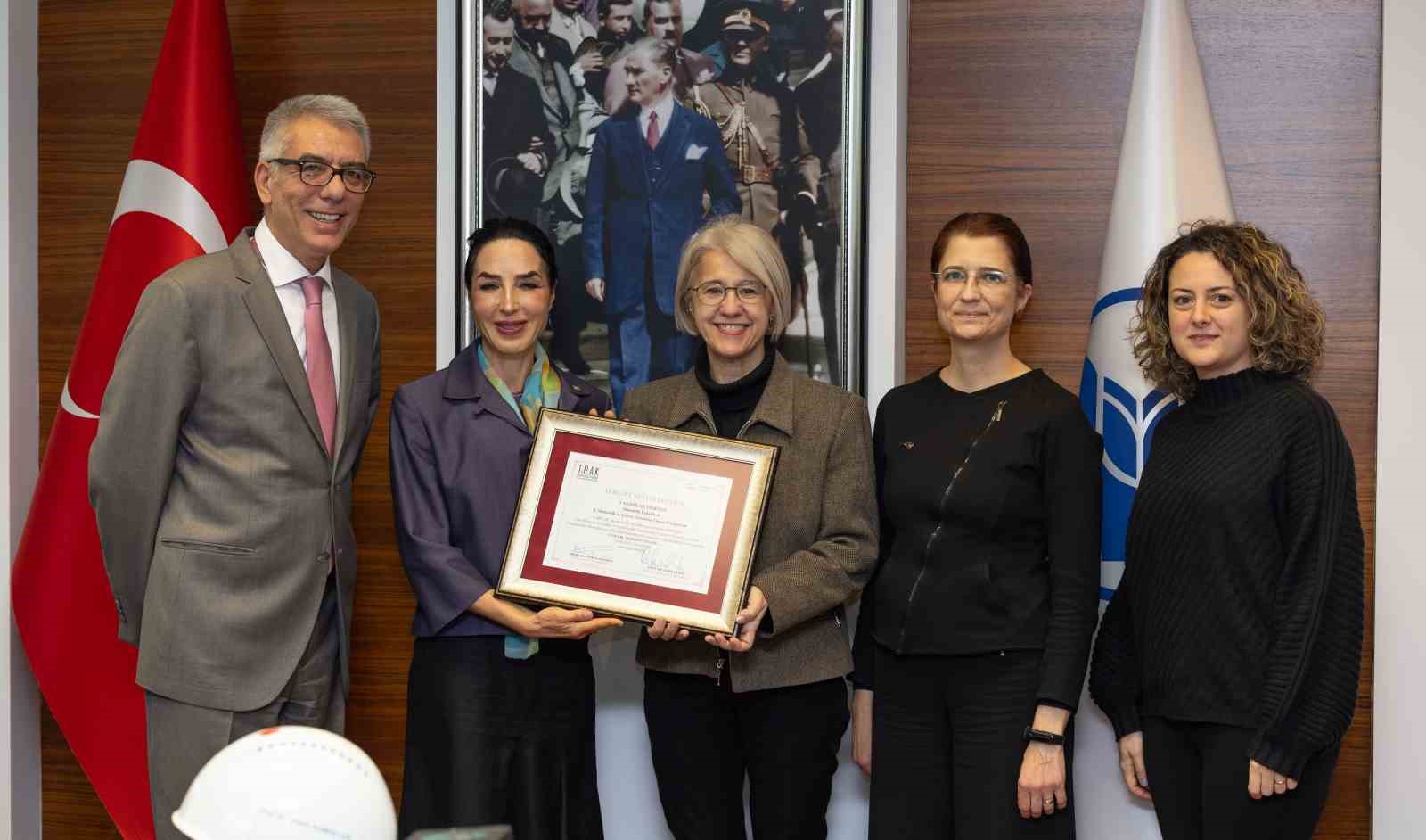 Yaşar Üniversitesi İç Mimarlık ve Çevre Tasarımı Bölümüne akreditasyon
