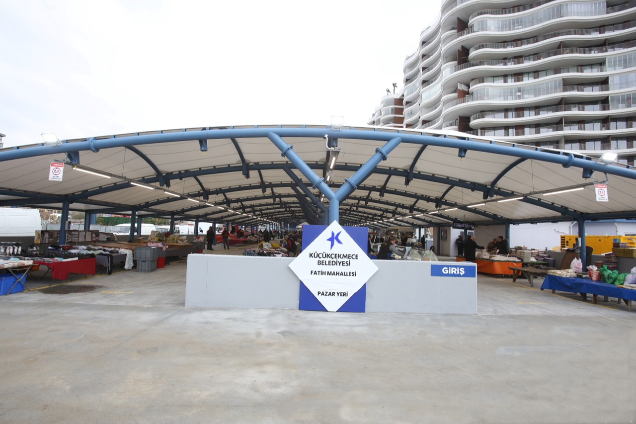 Küçükçekmece’ye yepyeni bir pazar alanı daha kavuştu